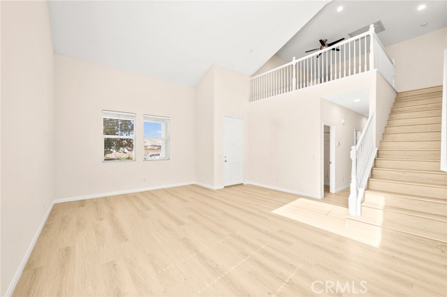 Detail Gallery Image 11 of 68 For 35778 Crest Meadow, Wildomar,  CA 92595 - 5 Beds | 3 Baths