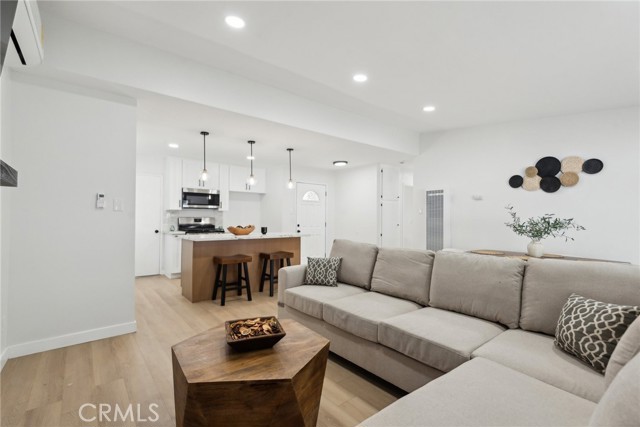 Detail Gallery Image 2 of 21 For 18263 Lanaca St, La Puente,  CA 91744 - 3 Beds | 2 Baths