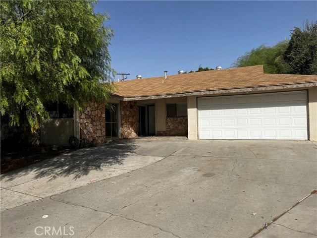 Detail Gallery Image 1 of 22 For 680 Vista De Loma, Hemet,  CA 92543 - 4 Beds | 2 Baths