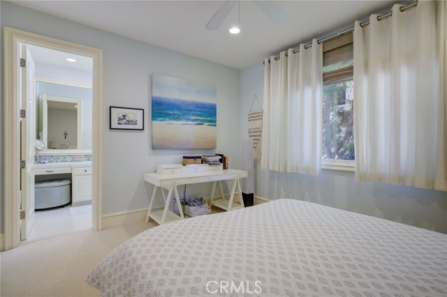 826 18th Street, Manhattan Beach, California 90266, 6 Bedrooms Bedrooms, ,5 BathroomsBathrooms,Residential,Sold,18th Street,SB23165617