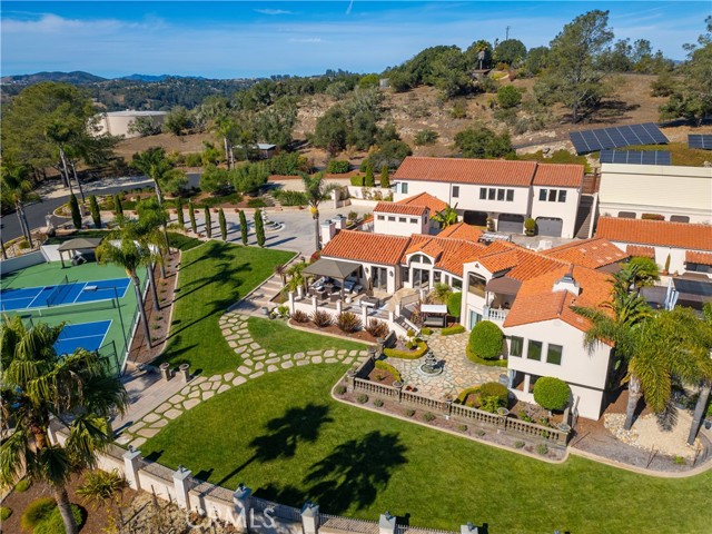 515 Windermere Lane, Arroyo Grande CA: https://media.crmls.org/medias/6752fc67-5288-494c-aee6-5c195d2565c6.jpg