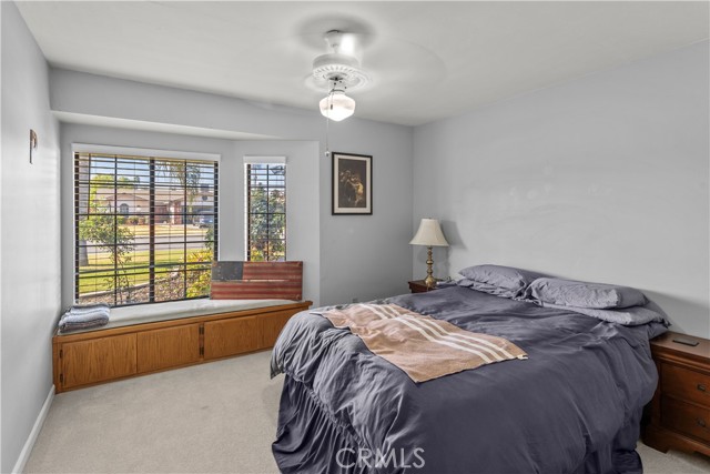 Detail Gallery Image 8 of 38 For 9800 Yarnell Ave, Bakersfield,  CA 93312 - 3 Beds | 2 Baths