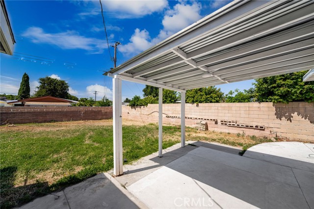 610 W Glen Lyn Drive, Glendora CA: https://media.crmls.org/medias/67554fdb-80a3-45f8-bcc5-099d508cb8d0.jpg