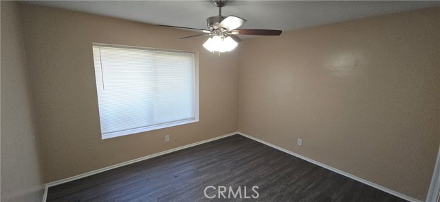 Detail Gallery Image 12 of 18 For 12431 Avocado Ave, Chino,  CA 91710 - 4 Beds | 2/1 Baths