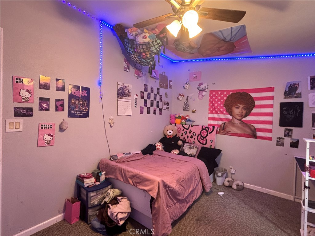 https://media.crmls.org/medias/6755ce8b-4ce0-4afc-91d2-0ab2dae15cd3.jpg?preset=X-Large