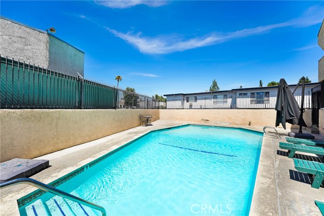 8020 Langdon Avenue, Van Nuys CA: https://media.crmls.org/medias/67560d4f-06f0-473f-bcef-7f73d9af9dc0.jpg