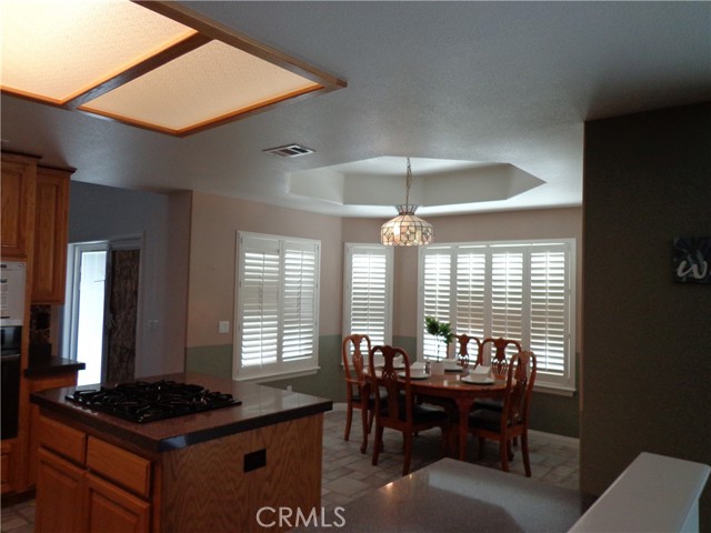 Detail Gallery Image 11 of 34 For 26223 Fleet Ln, Helendale,  CA 92342 - 3 Beds | 2/1 Baths
