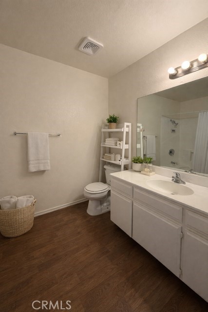 Detail Gallery Image 11 of 13 For 1530 West 204 St #3,  Torrance,  CA 90501 - 2 Beds | 1 Baths
