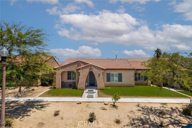 67760 Rio Vista Drive, Cathedral City CA: https://media.crmls.org/medias/675731c3-49e4-4982-a60d-e75a63e06e72.jpg
