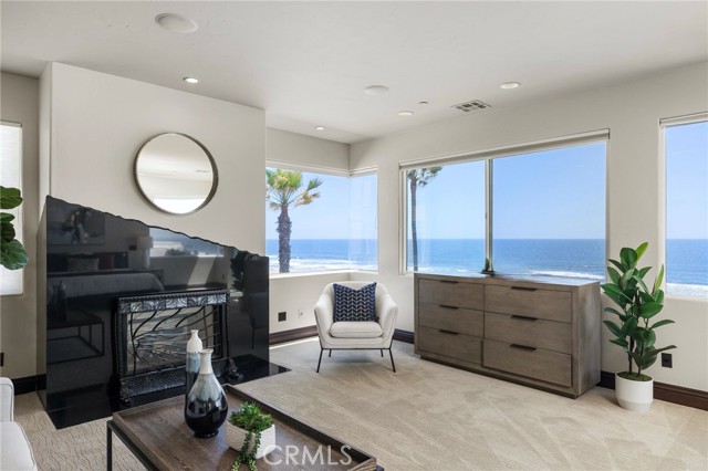 4308 The Strand, Manhattan Beach, California 90266, ,Residential Income,For Sale,The Strand,SB25011113