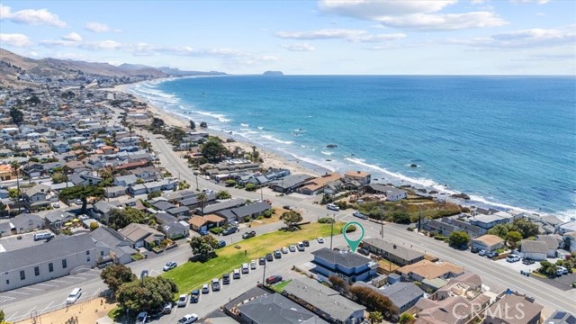 31 N 3rd Street, Cayucos CA: https://media.crmls.org/medias/6758893e-ae3f-495f-a9e5-c8e29f6c456c.jpg