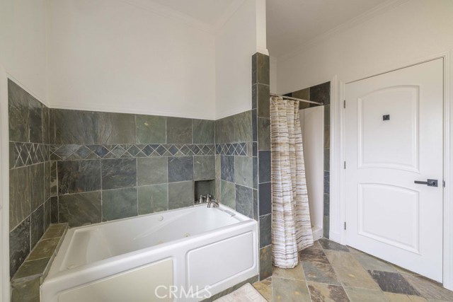 Detail Gallery Image 24 of 45 For 1842 Baldwin Lake, Big Bear City,  CA 92314 - 3 Beds | 2/1 Baths