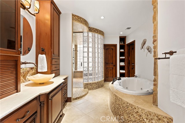 Detail Gallery Image 19 of 50 For 4117 Vanetta Pl, Studio City,  CA 91604 - 4 Beds | 4 Baths