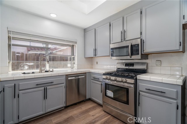 Detail Gallery Image 10 of 35 For 24660 Goldston Ct, Moreno Valley,  CA 92551 - 3 Beds | 2 Baths