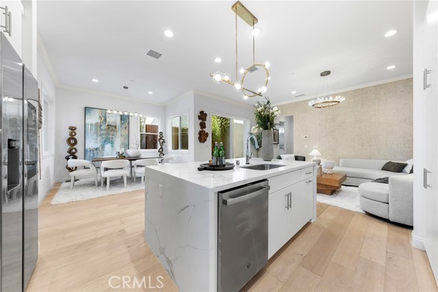 241 Abacus, Irvine CA: https://media.crmls.org/medias/675a0956-a204-4f4a-a69f-00113689954c.jpg