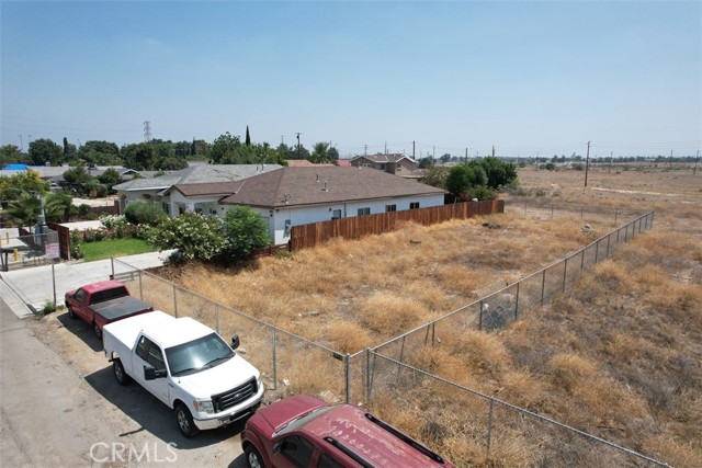 970 South Florez Street, Colton CA: https://media.crmls.org/medias/675b9446-8b0f-42e9-a5c8-973bd7f54d9b.jpg