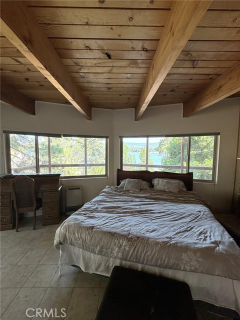 Detail Gallery Image 37 of 44 For 38532 N Shore Dr, Fawnskin,  CA 92333 - 3 Beds | 2/1 Baths