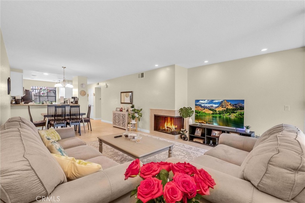 675c8fbe B3c5 49d7 Aa1a 46f26d7cc64e