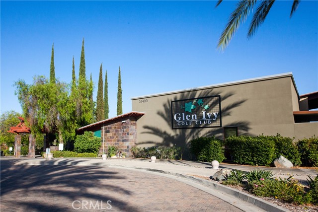 23929 Fawnskin Drive, Corona CA: https://media.crmls.org/medias/675e9464-88bb-49aa-8279-389e11d79969.jpg
