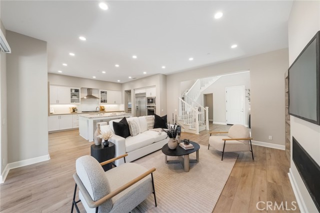 Image 21 of 63 For 20 Tandeo Drive