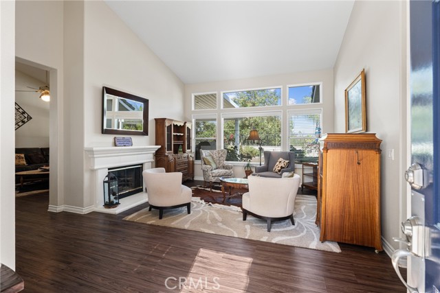 Detail Gallery Image 6 of 48 For 1065 Summerplace Ct, Corona,  CA 92881 - 4 Beds | 3/1 Baths