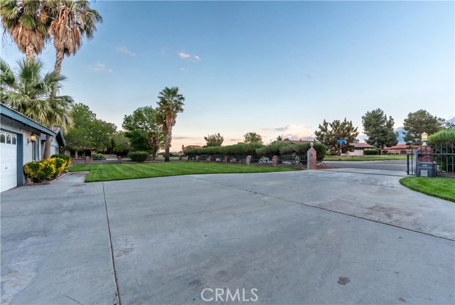 Detail Gallery Image 10 of 64 For 4255 Conestoga Dr, Lancaster,  CA 93536 - 4 Beds | 3 Baths