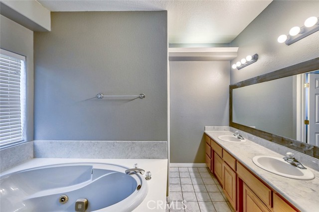 Detail Gallery Image 42 of 60 For 40028 25th, Palmdale,  CA 93551 - 4 Beds | 3 Baths