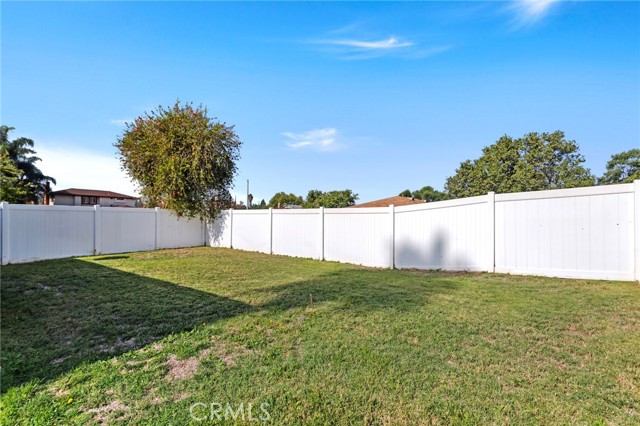 3405 Pickwick, Riverside CA: https://media.crmls.org/medias/6765d286-7e5a-4c91-96cd-8077262920de.jpg