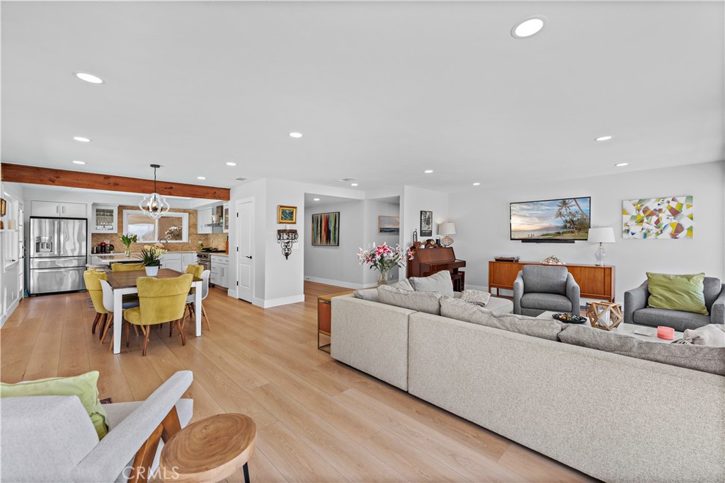 6766f780 617a 4140 8a5c Ad296ac4032e