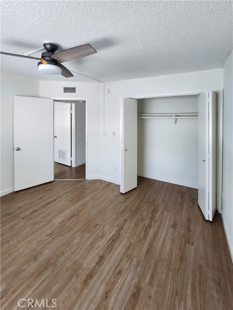 Detail Gallery Image 6 of 13 For 10923 Moorpark St, North Hollywood,  CA 91602 - – Beds | – Baths