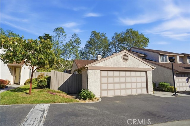 Detail Gallery Image 2 of 18 For 2350 Hopi Ln, Ventura,  CA 93001 - 2 Beds | 1 Baths