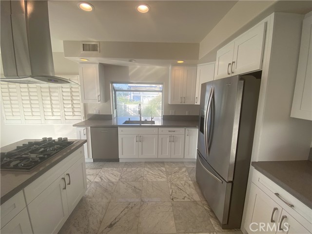 Detail Gallery Image 29 of 67 For 6492 Fairlynn Blvd, Yorba Linda,  CA 92886 - 5 Beds | 4 Baths