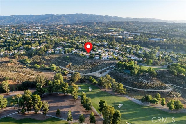 Detail Gallery Image 9 of 75 For 24711 Tiburon St, Valencia,  CA 91355 - 5 Beds | 5 Baths