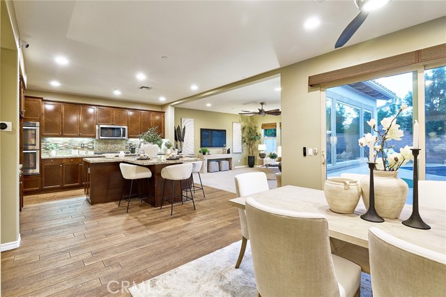 Detail Gallery Image 9 of 36 For 32591 Shadyview, Winchester,  CA 92596 - 5 Beds | 3/1 Baths