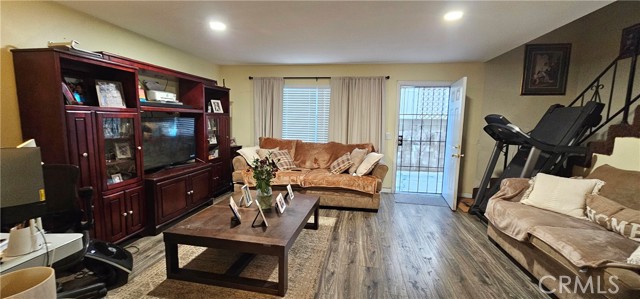 Detail Gallery Image 18 of 25 For 325 Russell Ave, Monterey Park,  CA 91755 - – Beds | – Baths