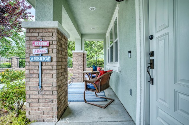 Detail Gallery Image 8 of 64 For 14616 Meadowbrook Lane, Corona,  CA 92880 - 4 Beds | 2/1 Baths