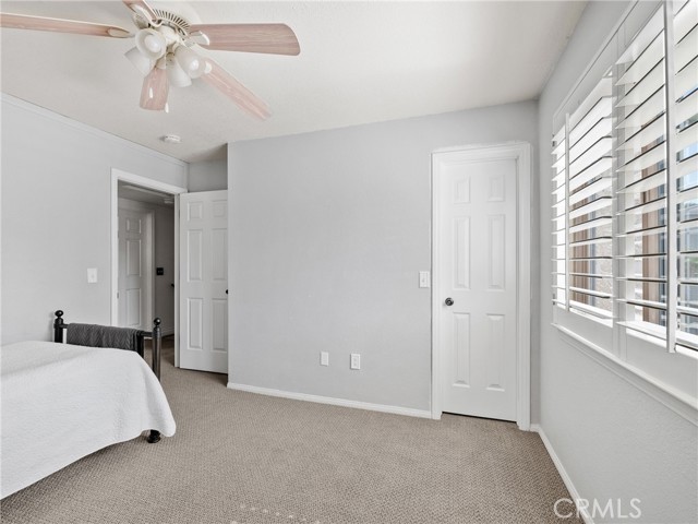12596 Whispering Springs Road, Victorville CA: https://media.crmls.org/medias/6769d41b-471d-49d7-99a3-9491d85c3d4d.jpg