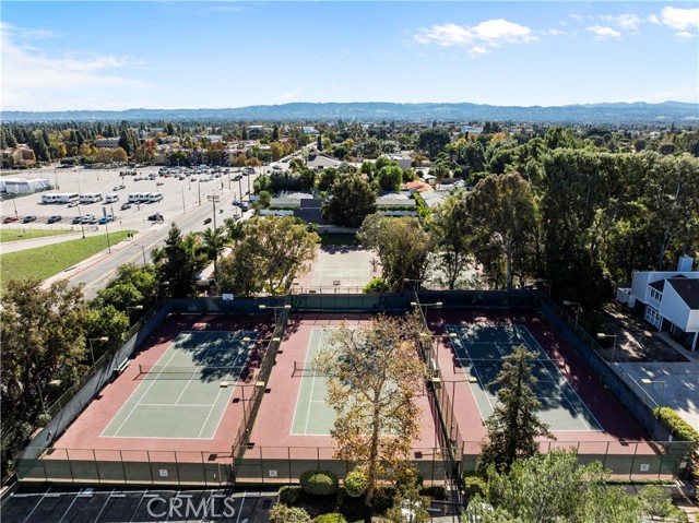 Detail Gallery Image 37 of 46 For 10061 Melinda Way #2,  Northridge,  CA 91325 - 2 Beds | 2/1 Baths