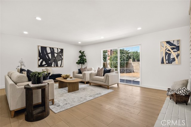 1717 Saint James Place, Placentia CA: https://media.crmls.org/medias/676bc66f-a302-427f-883d-78db03dfb0f3.jpg