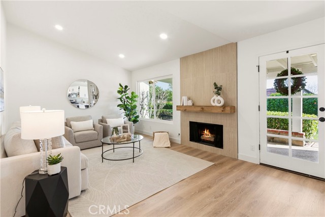 Detail Gallery Image 2 of 33 For 23986 Calle Alonso, Mission Viejo,  CA 92692 - 2 Beds | 2 Baths