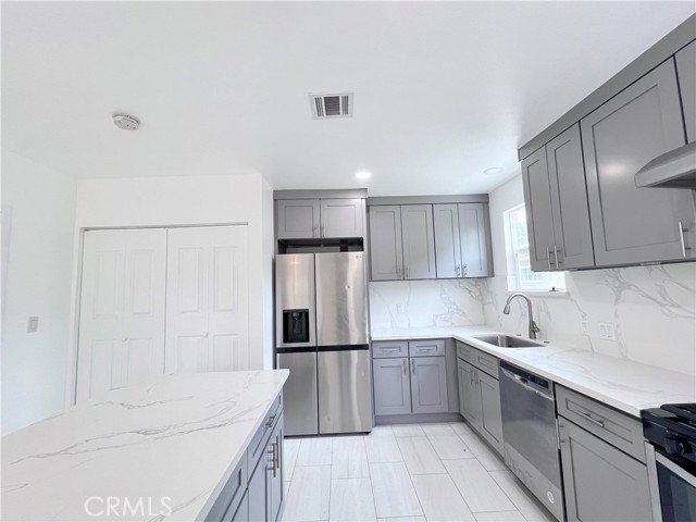 Detail Gallery Image 9 of 20 For 11147 Daneswood Dr., Arcadia,  CA 91006 - 3 Beds | 2 Baths