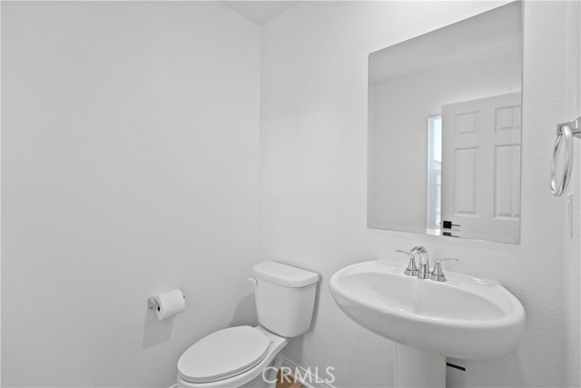 Detail Gallery Image 10 of 22 For 28440 Dusky Willow, Nuevo,  CA 92567 - 3 Beds | 2/1 Baths