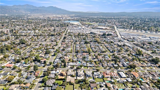 Detail Gallery Image 19 of 59 For 4935 Doreen, Temple City,  CA 91780 - 5 Beds | 4 Baths
