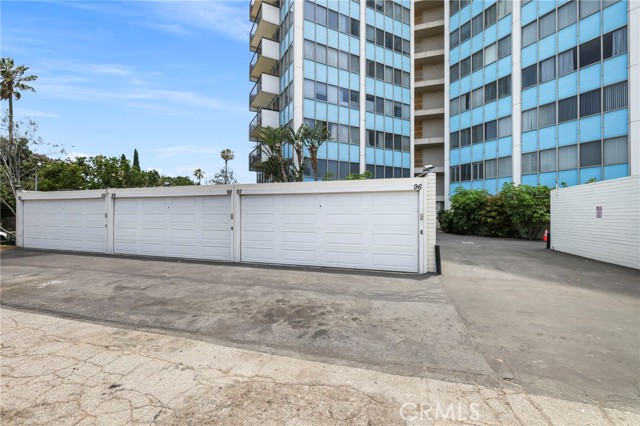 Image 63 of 64 For 2999 Ocean Boulevard 110