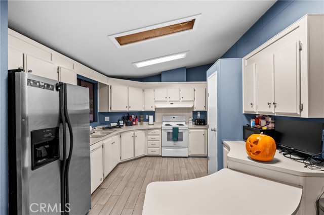 Detail Gallery Image 17 of 47 For 30883 Sherman Rd, Menifee,  CA 92584 - 3 Beds | 2 Baths