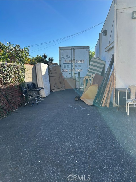 Image 5 of 8 For 3200 San Gabriel