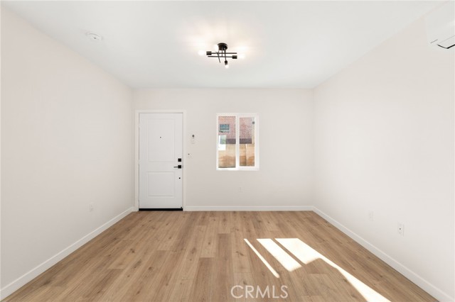 Image 26 of 47 For 2155 Euclid Avenue