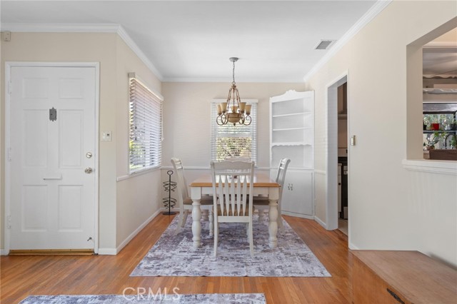 5353 W 121st Street, Hawthorne CA: https://media.crmls.org/medias/676fbdeb-4925-4579-8d21-1ba8e021ca7a.jpg