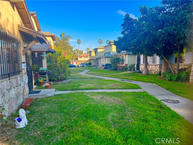 Detail Gallery Image 2 of 16 For 11 Eastridge Ln, Carson,  CA 90745 - 3 Beds | 2 Baths