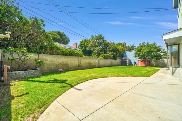 14141 Clarissa Lane, North Tustin CA: https://media.crmls.org/medias/67717738-ee2f-45f4-987c-11cd012e64c2.jpg